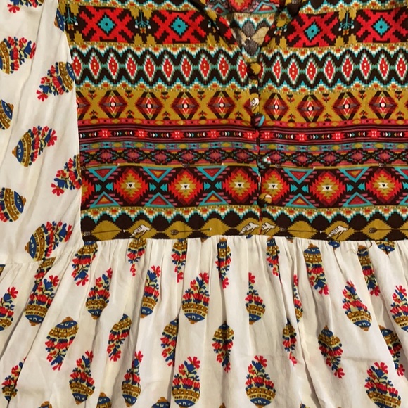 Aztec Blouse - Picture 2 of 2